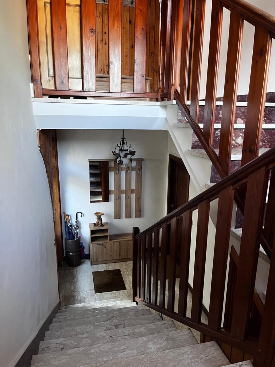 A due passi dai lupi House in Abruzzo