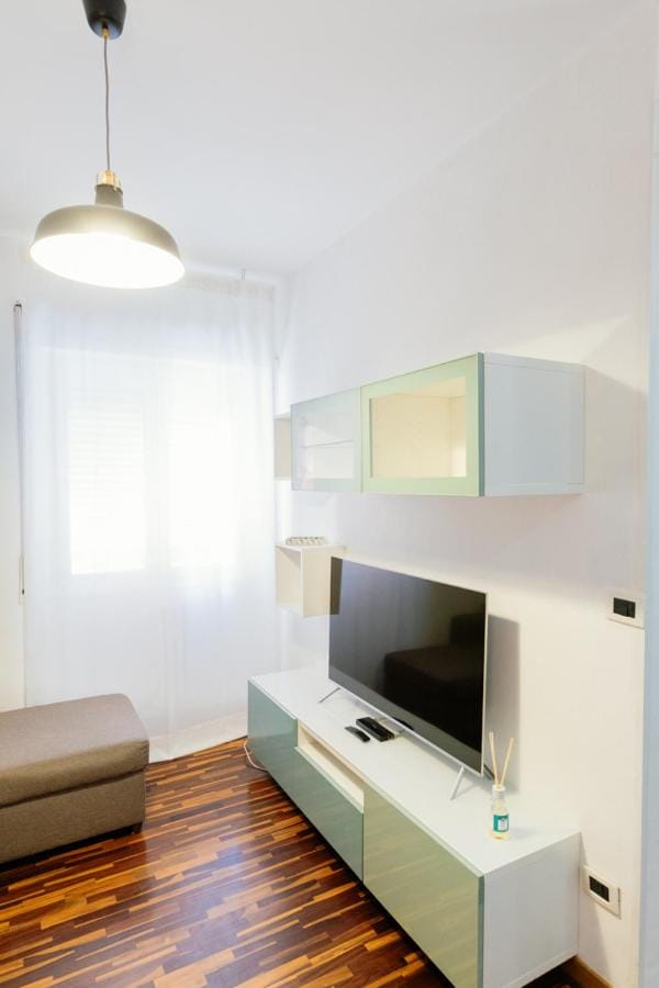 Communal lounge/ TV room, TV and multimedia, Evening entertainment