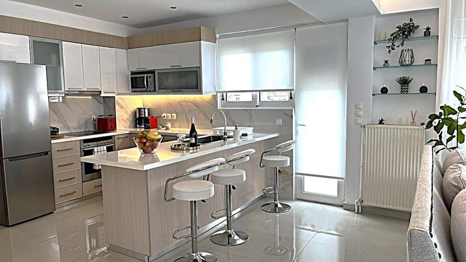 Kitchen or kitchenette, toaster