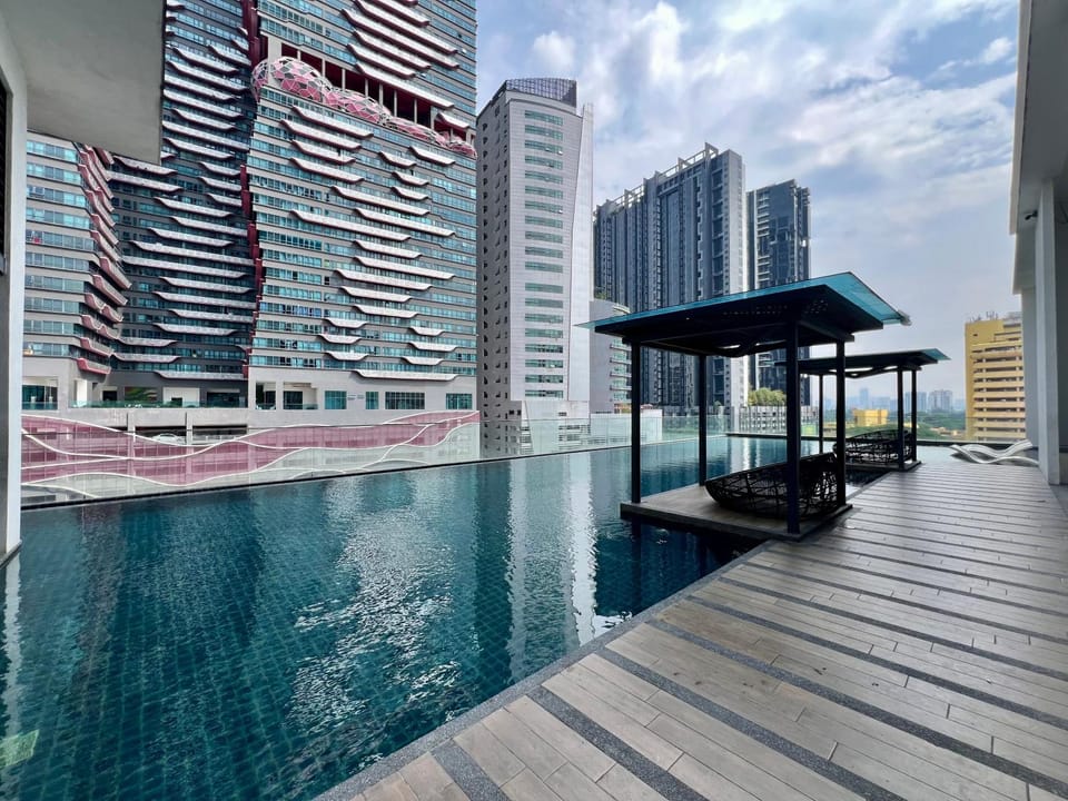Pool view, Swimming pool