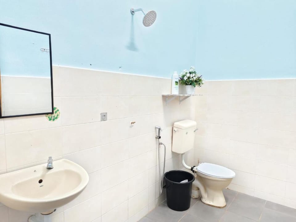 Toilet, Bathroom