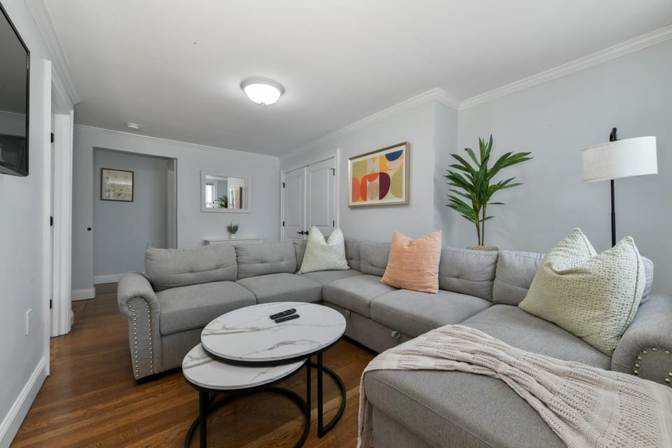 TV and multimedia, Living room, Photo of the whole room, Seating area