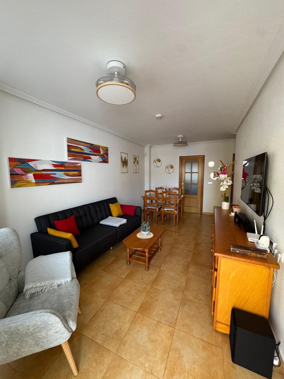 TV and multimedia, Living room, Seating area