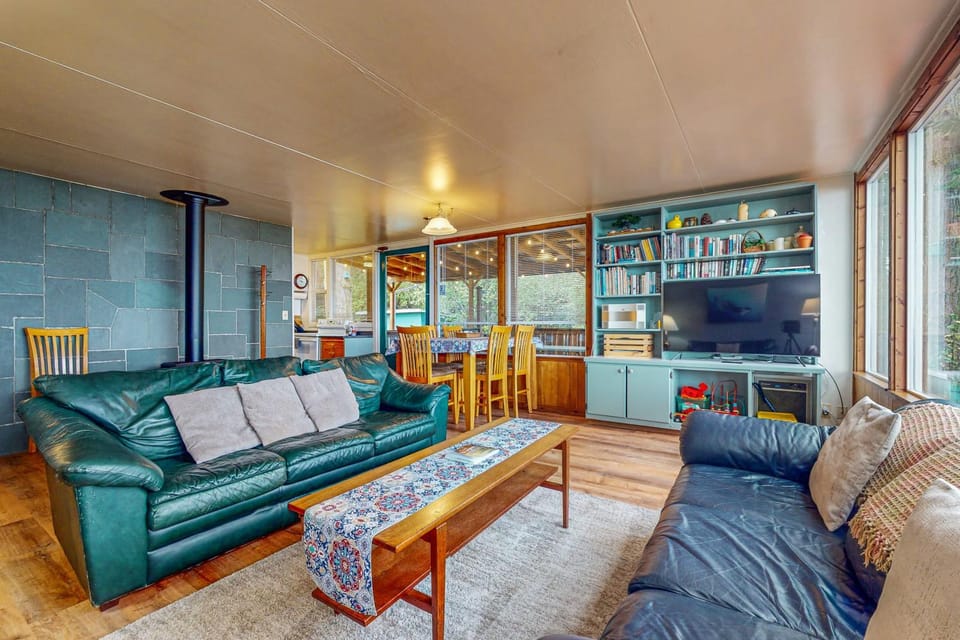 10,000 Waves House in Washington