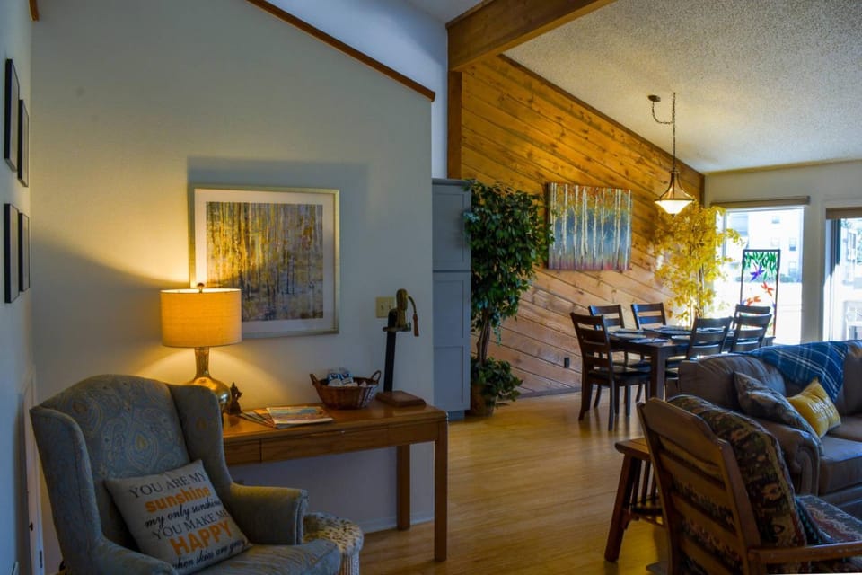 145 Davis Cup #4045 ("Pines 4045") House in Pagosa Springs