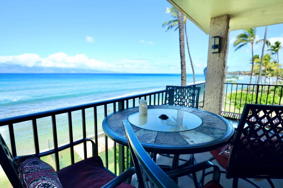 View (from property/room), Balcony/Terrace, Sea view
