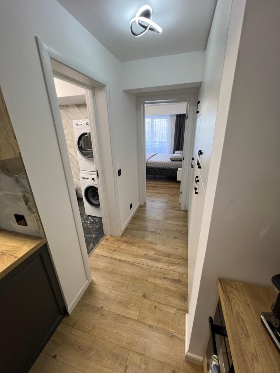 Bed, Bathroom, Photo of the whole room