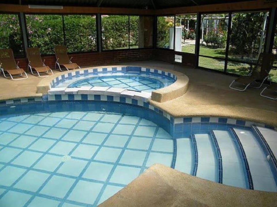 Hot Tub, Spa and wellness centre/facilities, Aqua park, Swimming pool