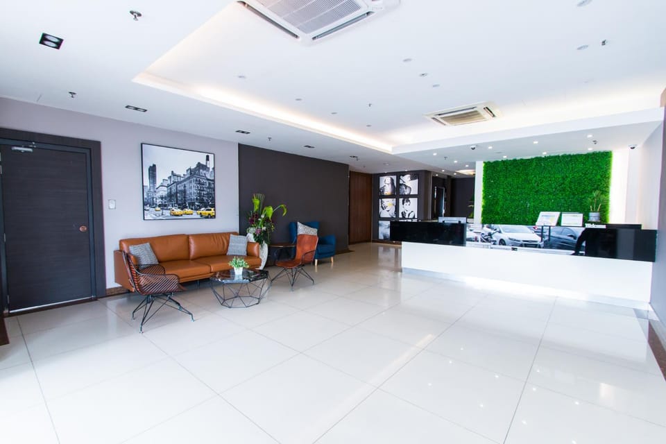 Lobby or reception, Seating area