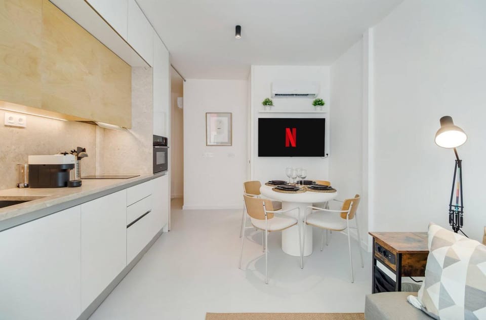Cosy 1BR renovated - heart of Santos | By Airnest Apartment in Lisbon