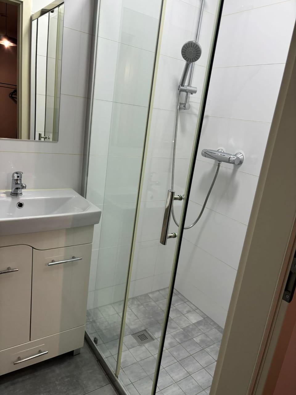 Shower, Bathroom