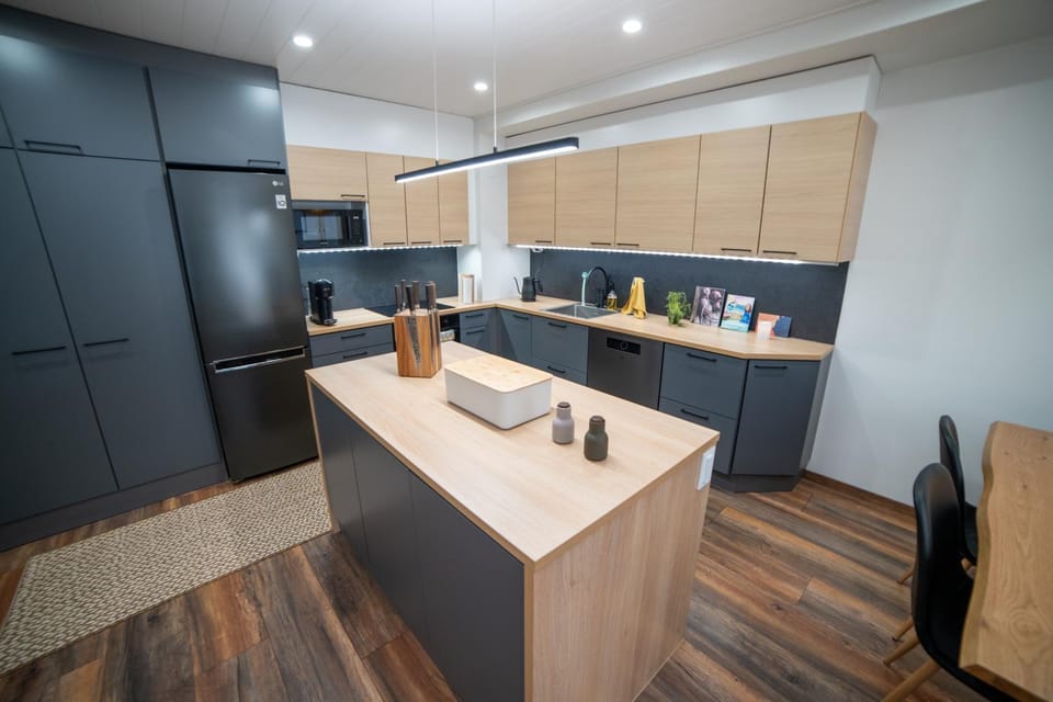 City Luppo - Spacious, Smart, Warm, Sauna, Wi-Fi Apartment in Rovaniemi