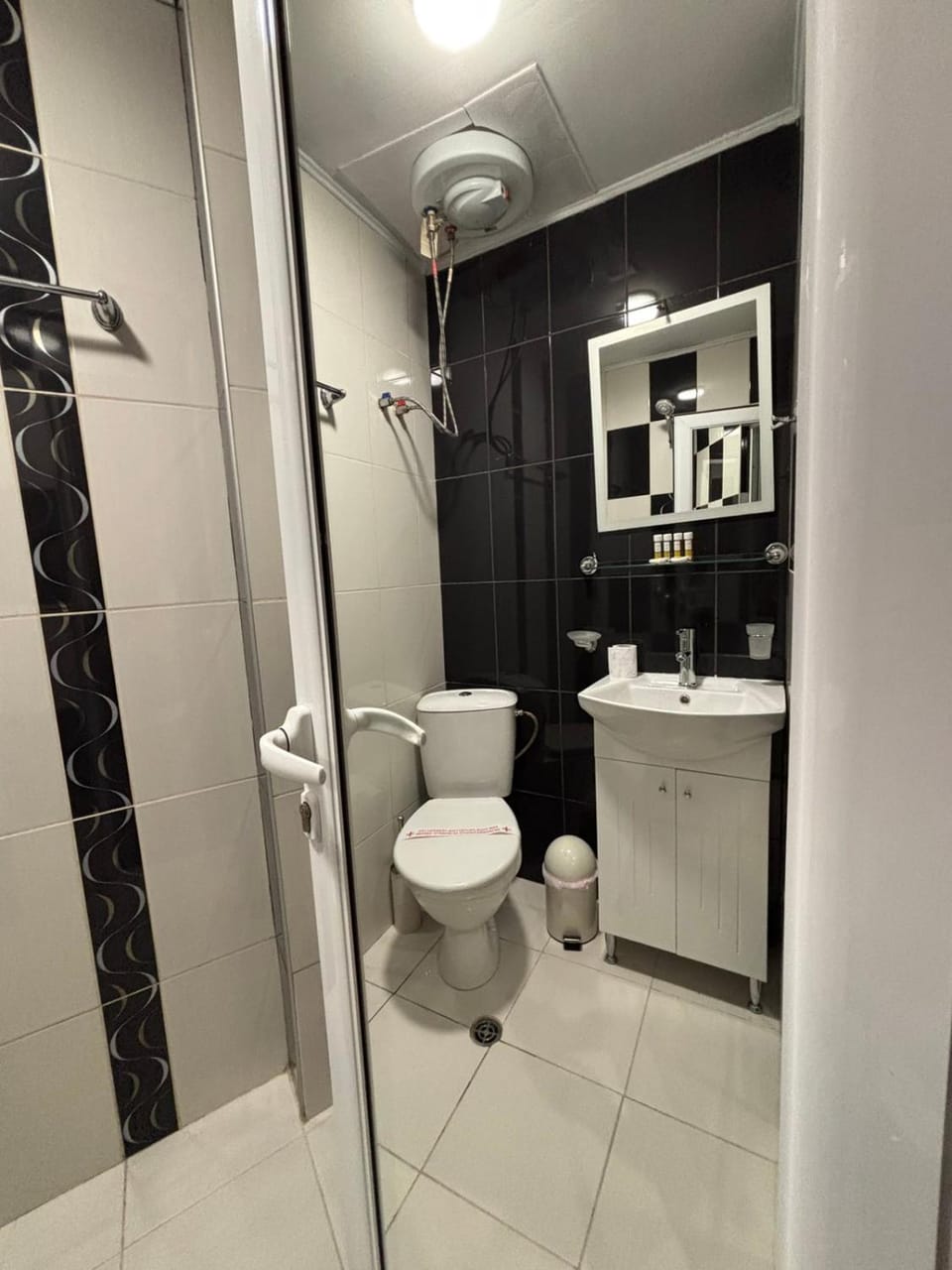 Toilet, Bathroom