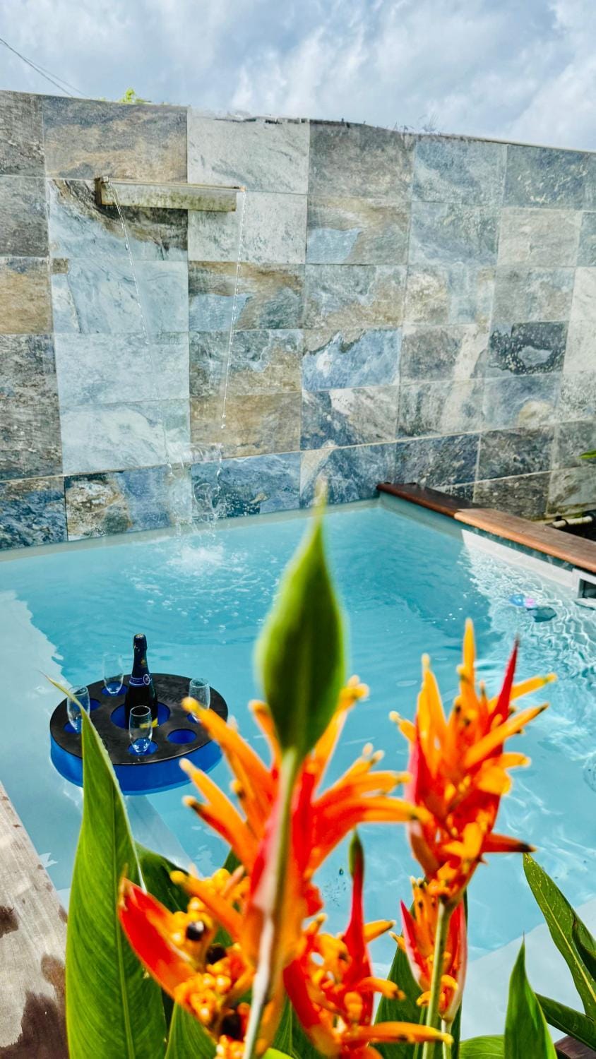 Day, Pool view, Swimming pool