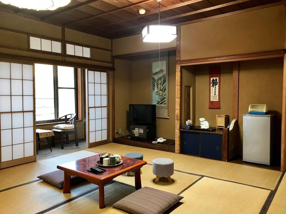 Tsukinoya Ryokan in Hakone