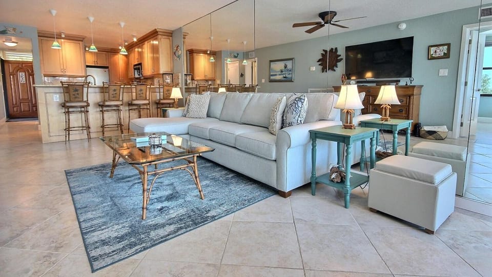 B307 Moon Bay House in Key Largo