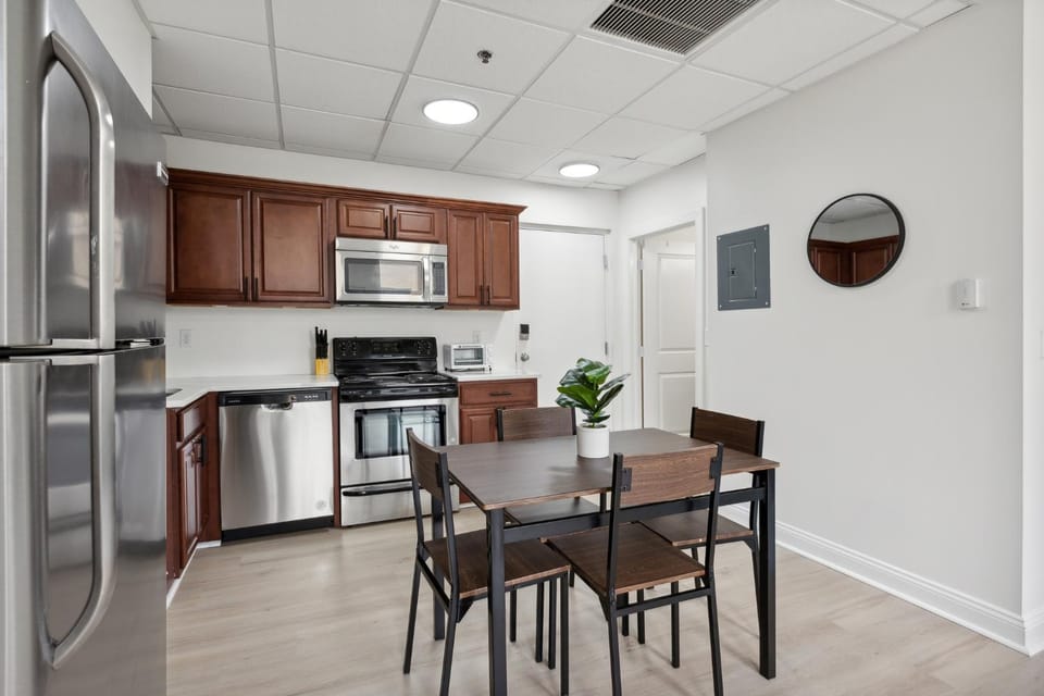 East 225 I Modern Studio in Downtown Rochester Apartment in Brighton