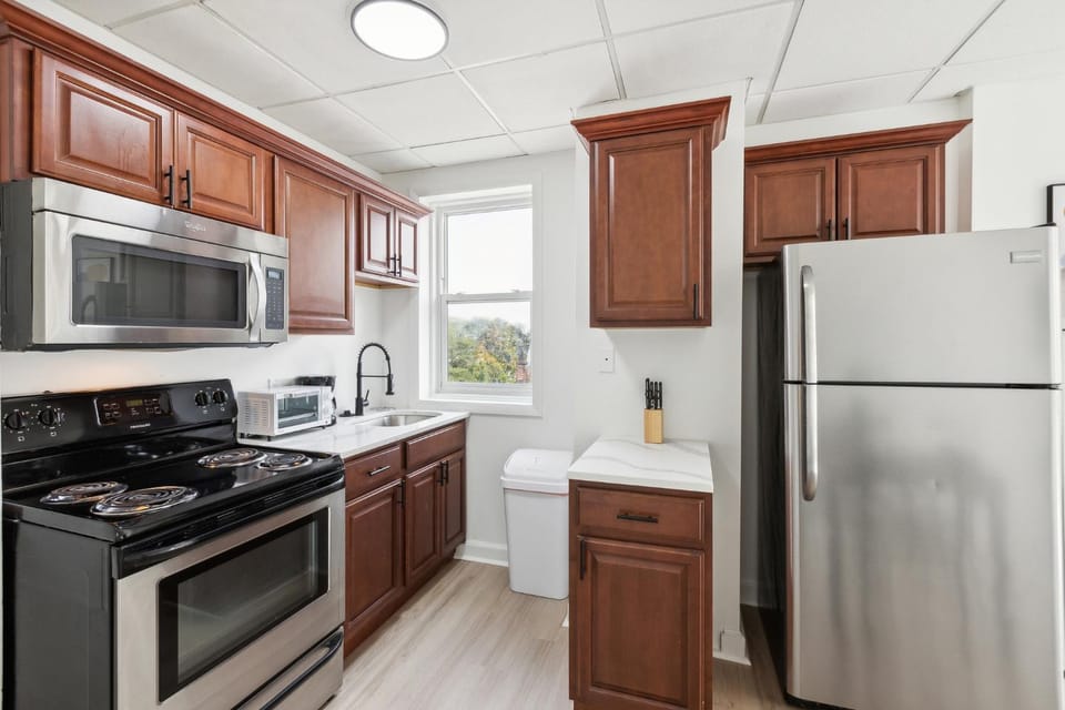 East 636I Cozy & Comfy I Downtown I Gym Apartment in Brighton