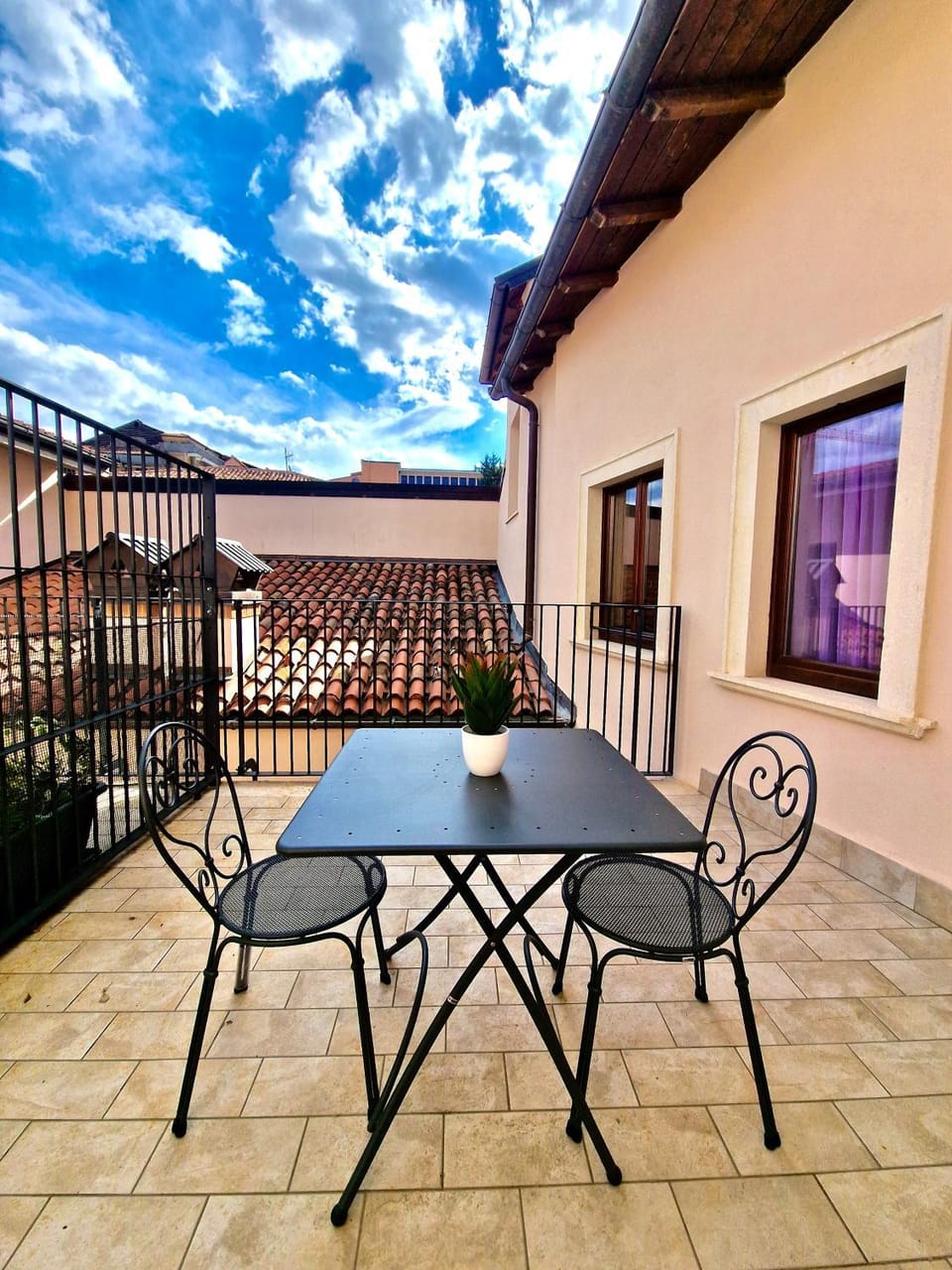 View (from property/room), Balcony/Terrace