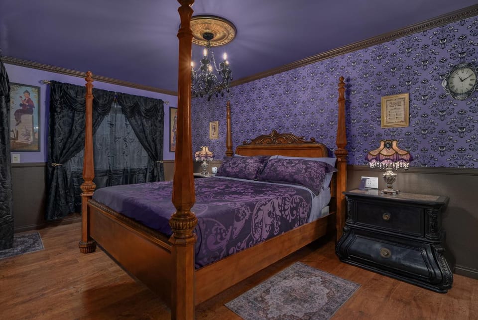 Disneyland Oasis by OC Adventure Homes Villa in Stanton