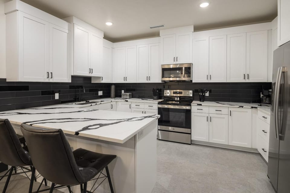 Vizcaya #7 - Moab's Newest Luxury Rental Apartment in Spanish Valley