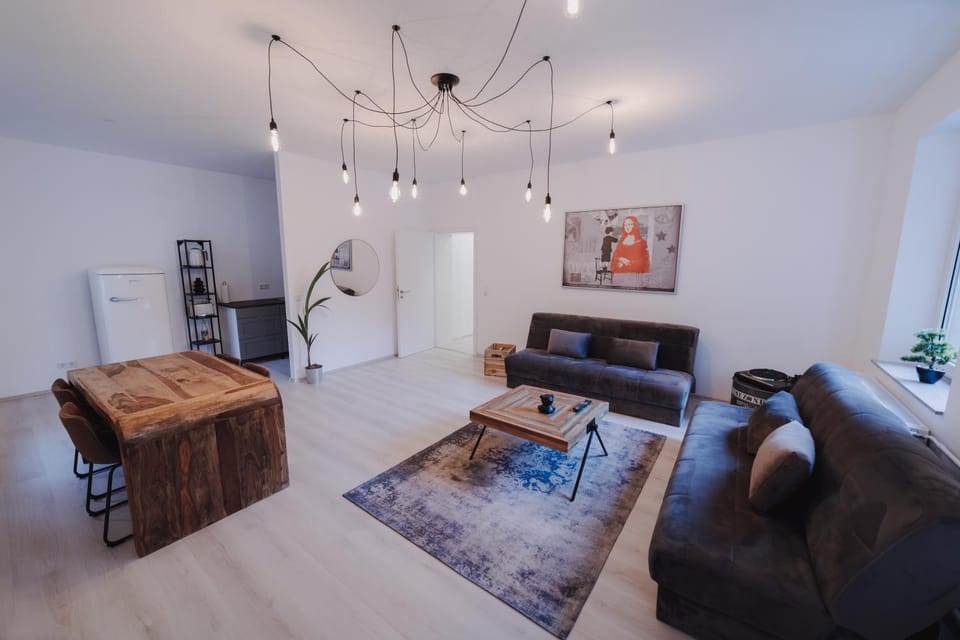 Living room, Dining area