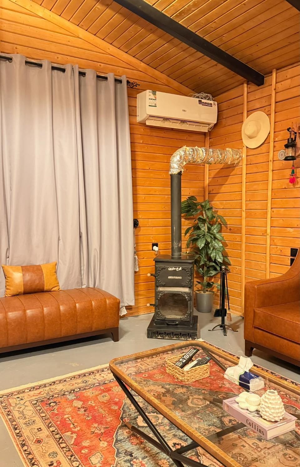 كوخ سترين Chalet in Saudi Arabia