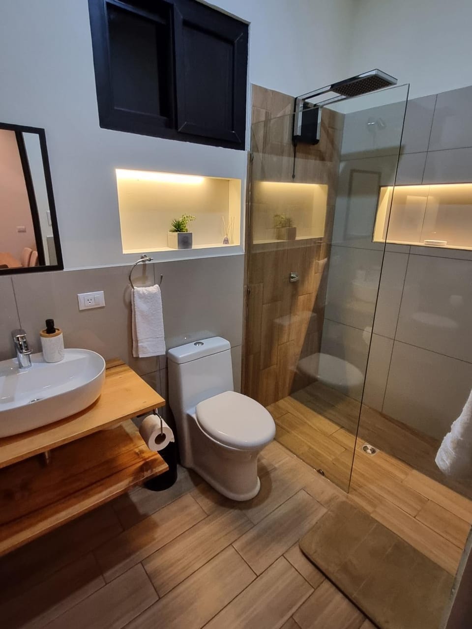 Shower, Bathroom