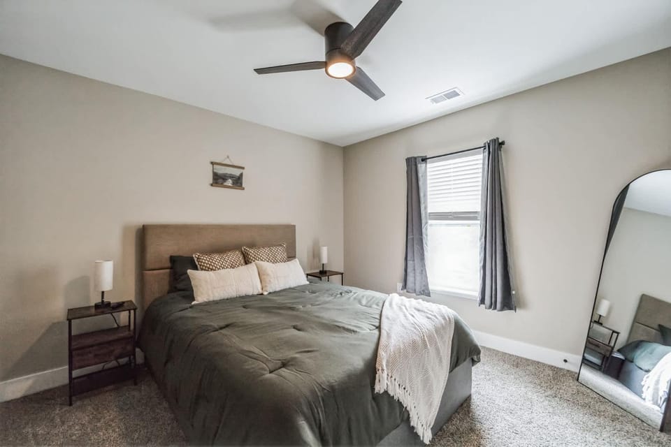 Serene 2-Bedroom Condo in Traverse City House in Michigan