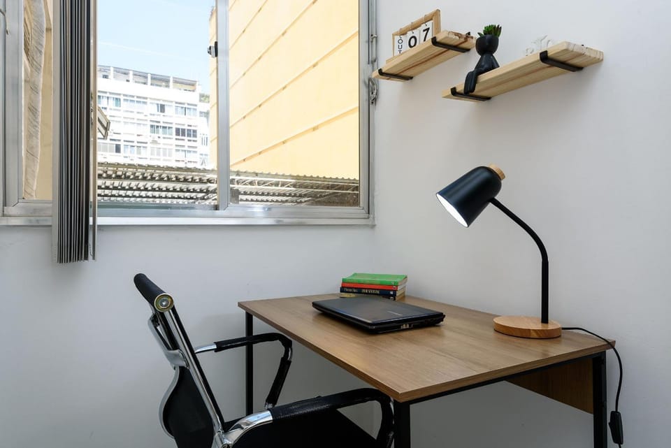 Carioca Charm: 1BDR 190m from the Beach|DU 183/706 Apartment in Rio de Janeiro