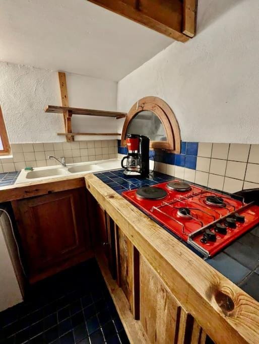 Studio Atypique en Hyper Centre - Calme avec Wifi Apartment in Grenoble