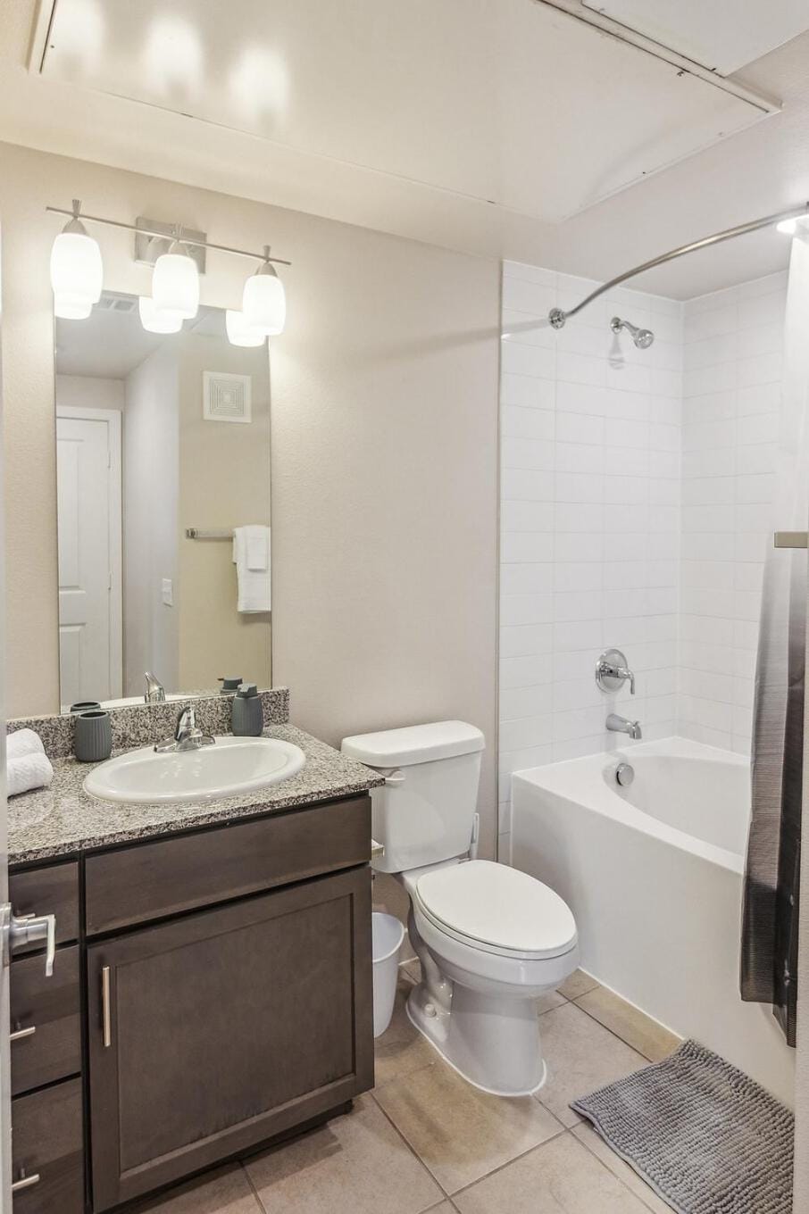 Cullen 4307 I Parking I Pool I Gym I 2Bd2Bth Apartment in Houston