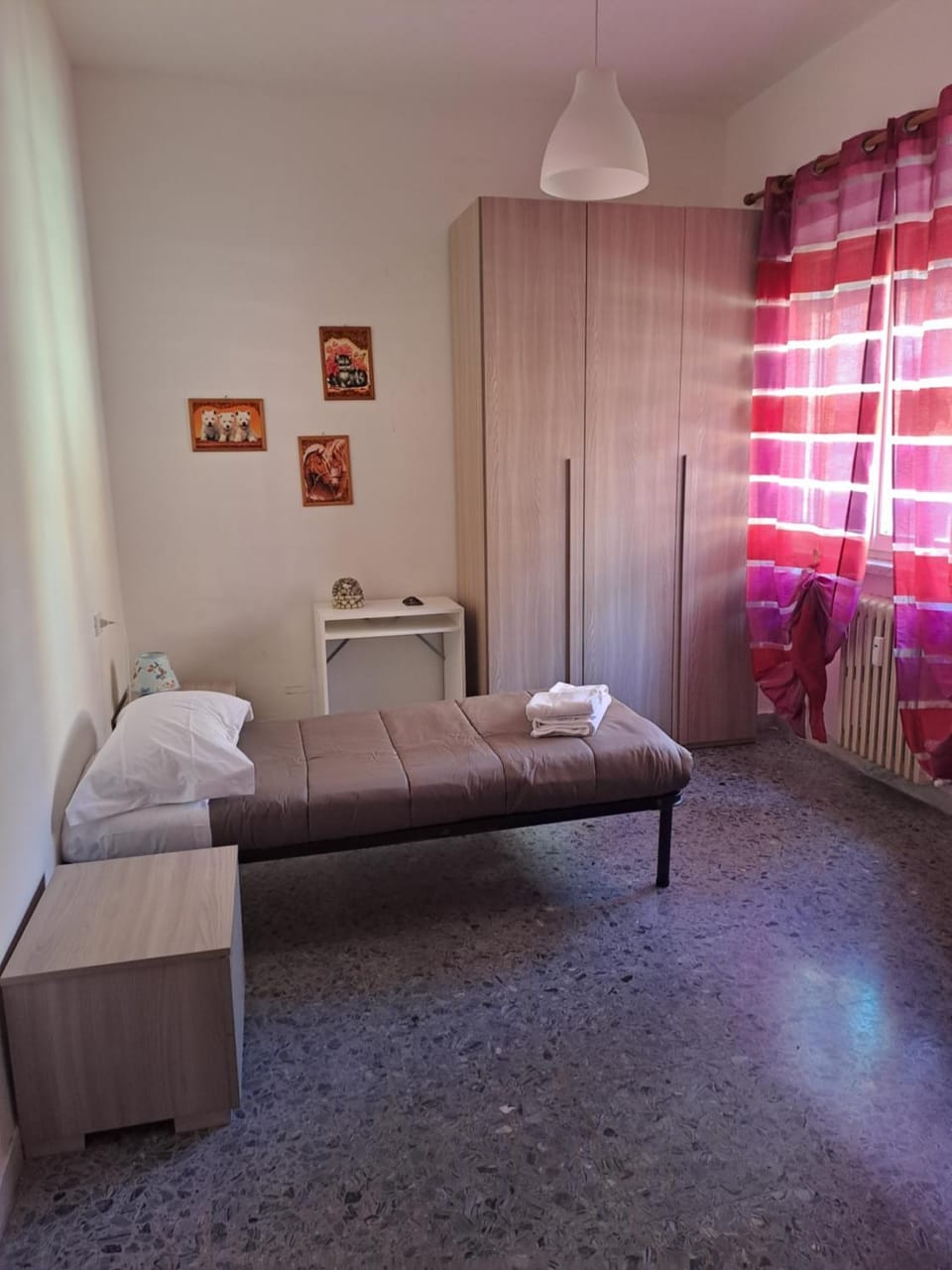 Bed, Photo of the whole room, Bedroom, towels, wardrobe
