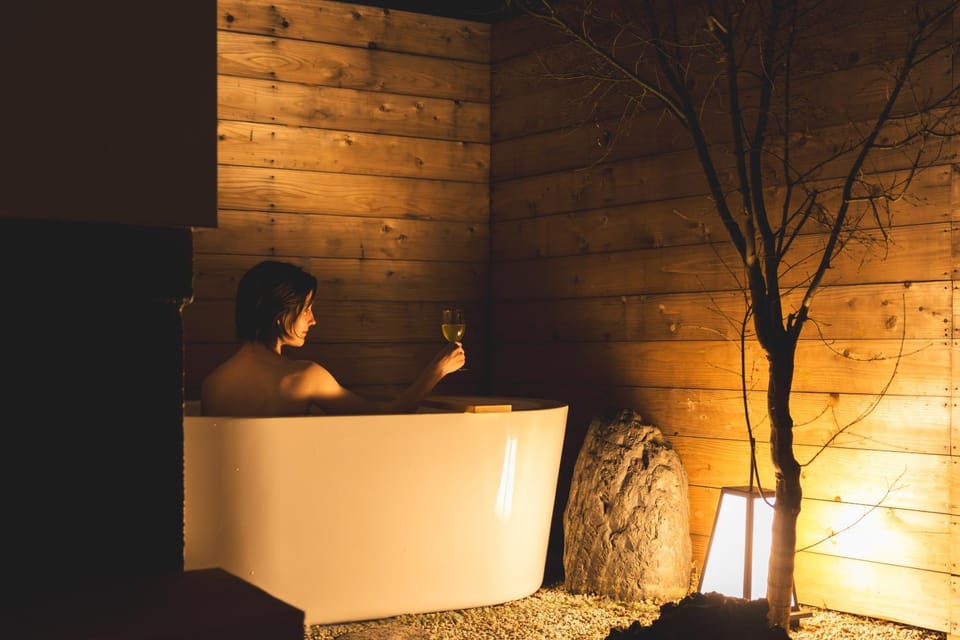 Open Air Bath, Bath