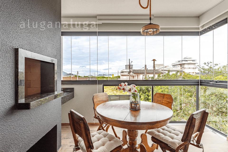 Beach Pinheira - Complete and Comfortable House Apartment in State of Santa Catarina