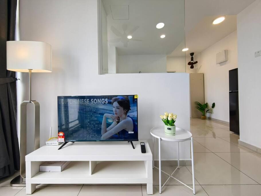 Midas Seri Alam 1BR, 1-4 pax Apartment in Johor