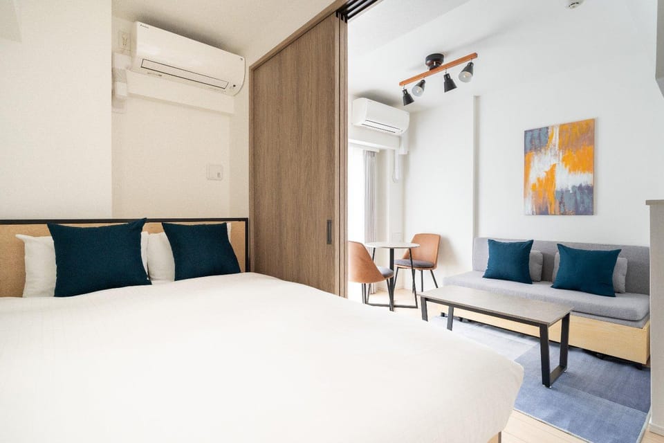 Bed, Bedroom, air conditioner