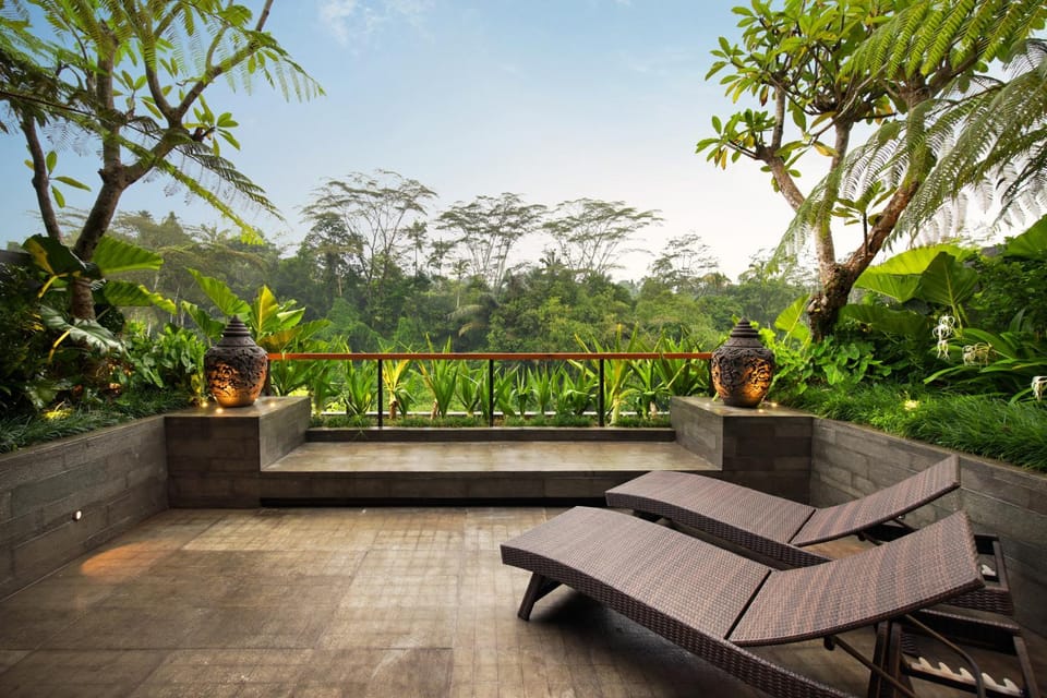 Patio, Day, Natural landscape, Garden, View (from property/room), Balcony/Terrace, Garden view
