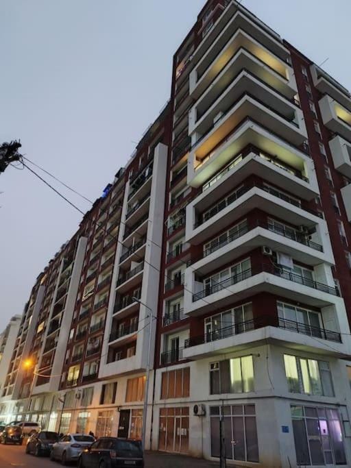 Home-Dighomi Apartment in Tbilisi, Georgia