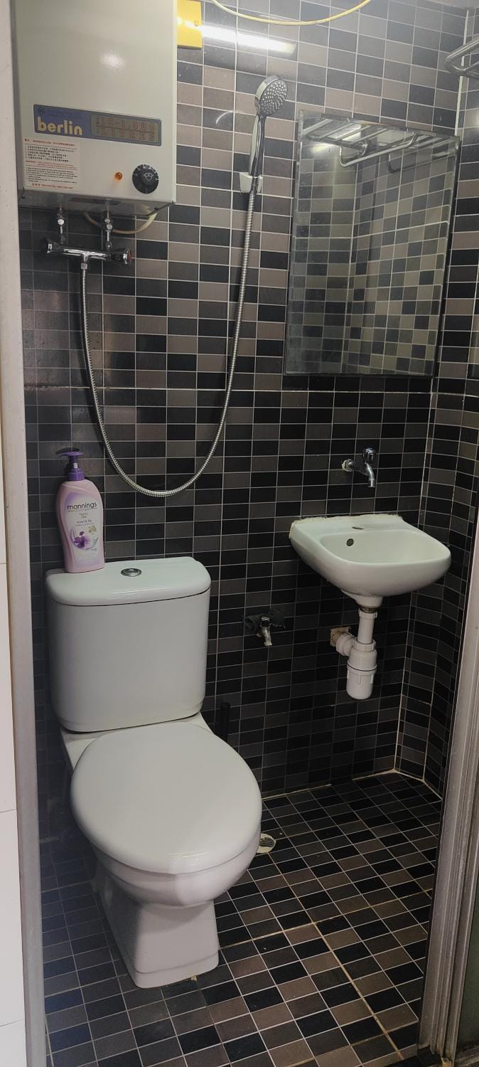 New Mandarin Guesthouse Bed and Breakfast in Hong Kong