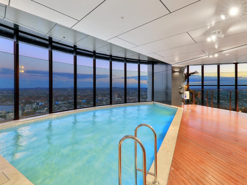Swimming pool, Swimming pool