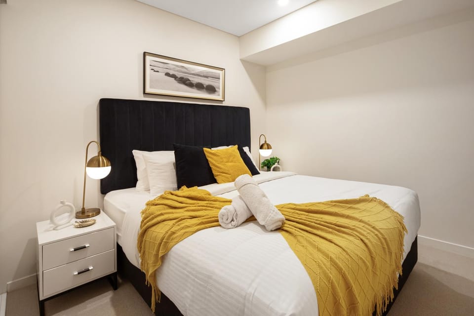 Bed, Bedroom, air conditioner