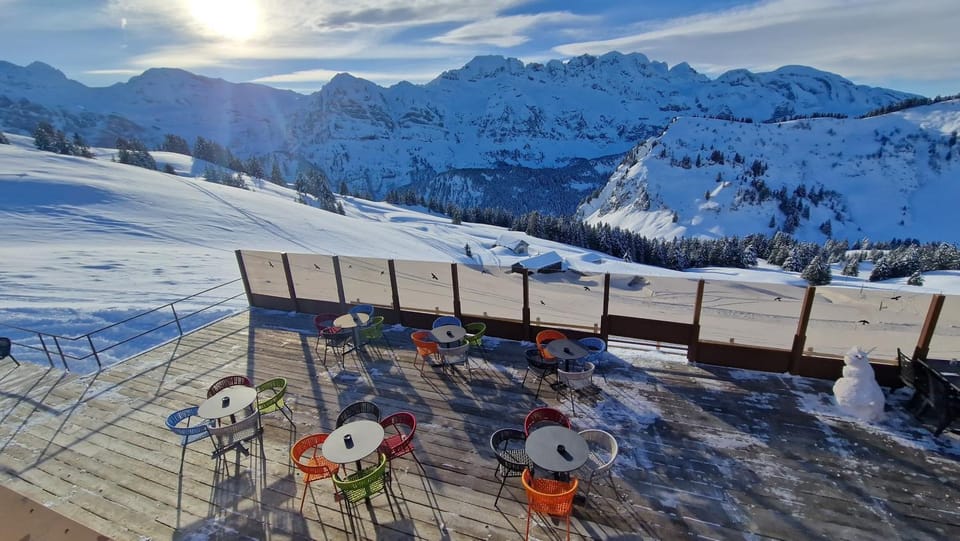 Hotel Le Chaudron Ski In Ski Out Hotel in Haute-Savoie