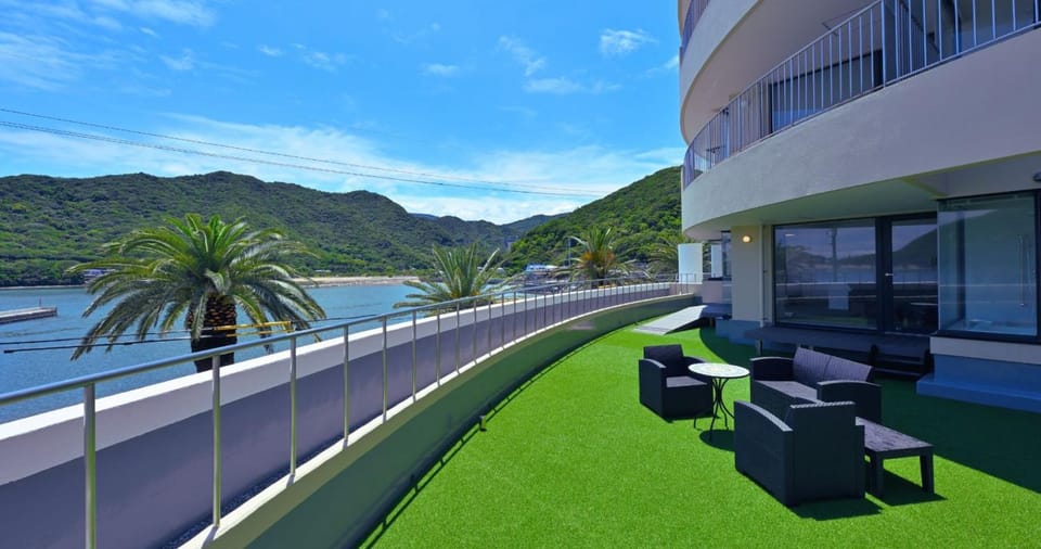 Day, Mountain view, Sea view