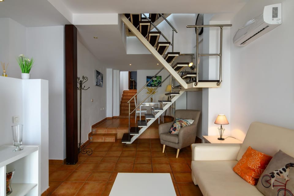 Communal lounge/ TV room, Living room