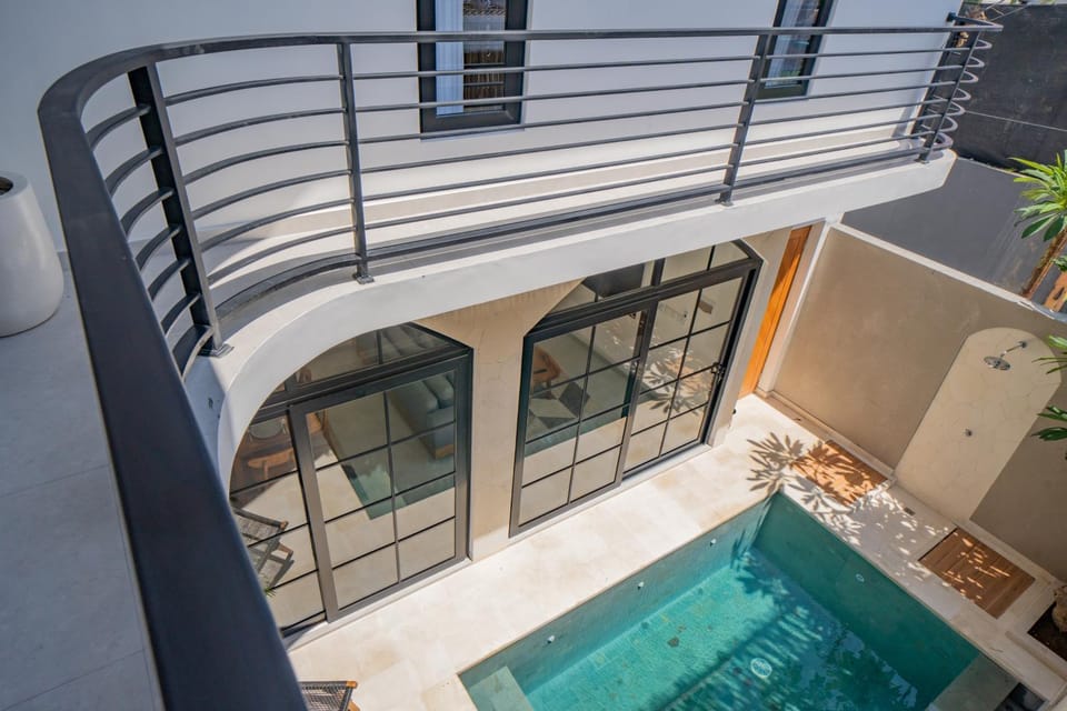 Patio, Balcony/Terrace, Pool view, Swimming pool