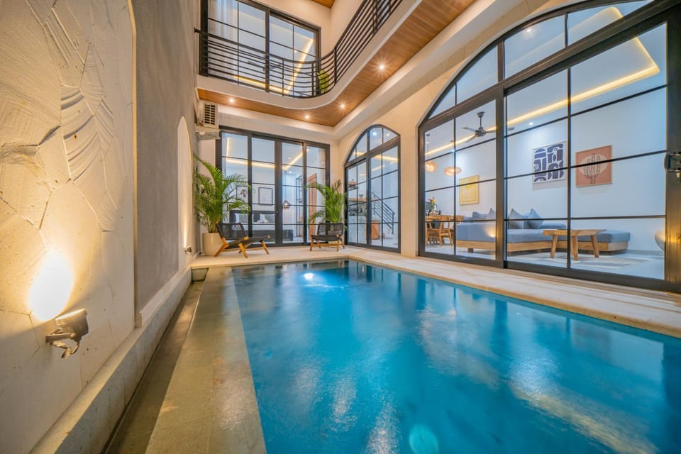 Pool view, Swimming pool