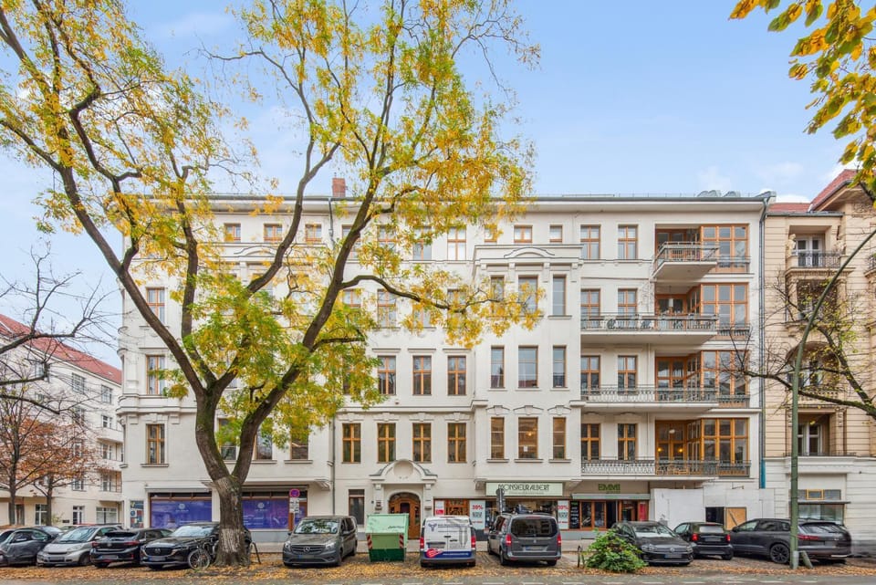 Property building, Neighbourhood, Street view