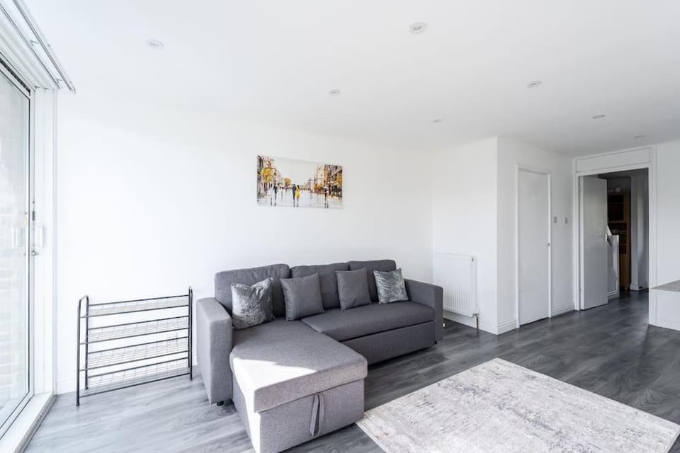 Karazo LTD - Luxurious contractor friendly 2 bed in Croydon House in Croydon