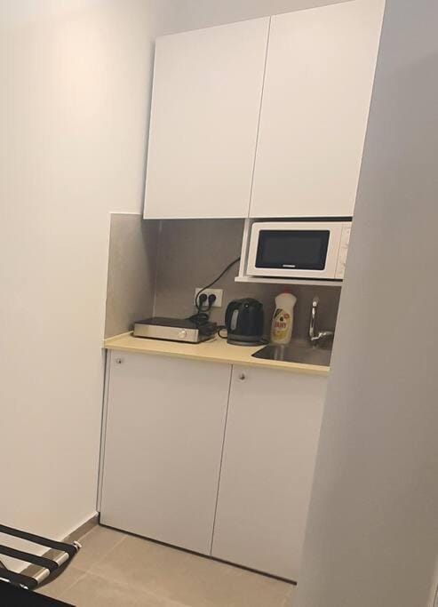 Ryo 14 דירת סטודיו ליד חוף הים לנופש מושלם Apartment in Center District